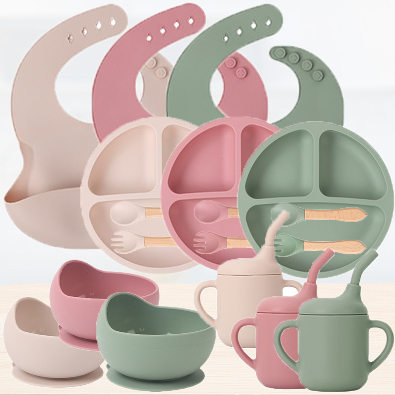 Children's silicone tableware  - Weaning Spoon Set 评论和价格